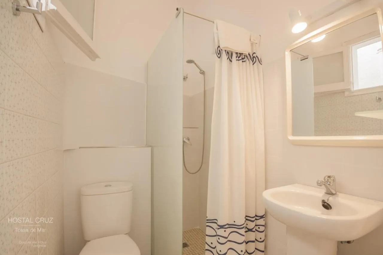 Affittacamere Hotel Hostal Cruz Tossa de Mar Spagna